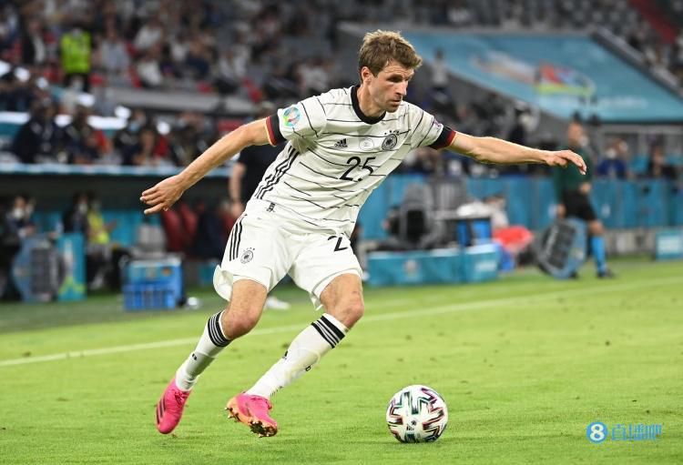 性做久久久久久久久25的美女